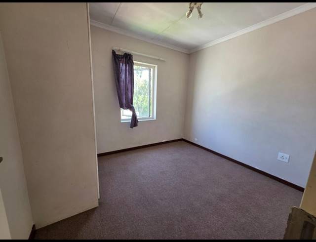 2 BEDROOM PROPERTY TO RENT IN SUNNINGHILL